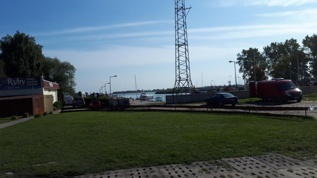 Apartament Delux Marina Kąty Rybackie Exterior foto